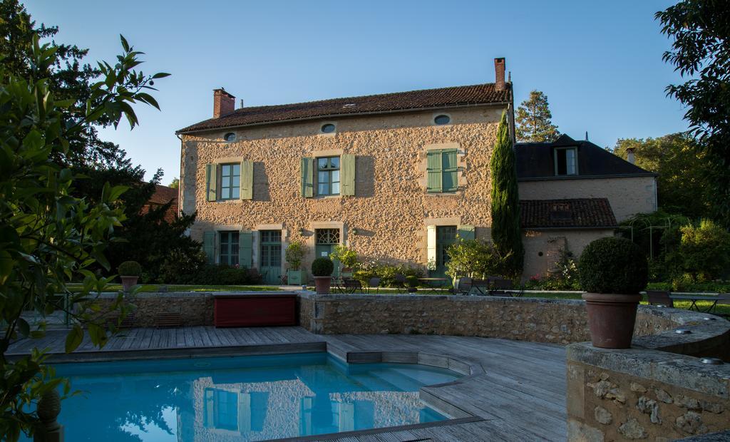 Hotel Les Orangeries Lussac-les-Chateaux Εξωτερικό φωτογραφία